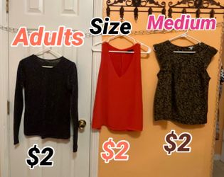 Women’s tops size medium