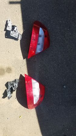 2006 clk 500 OEM rear lights