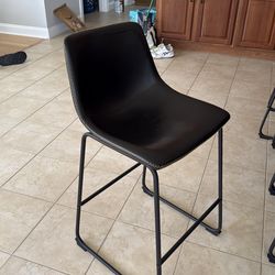 6 counter height brown stools