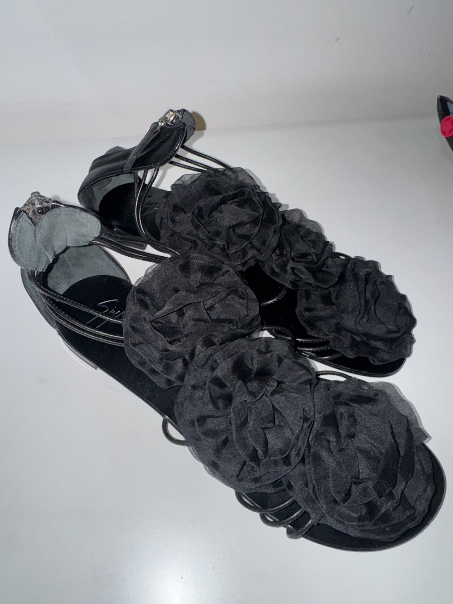 Sandalias Negras Flats Giuseppe Zanotti 