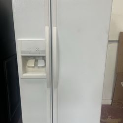 Refrigerator Whirlpool 33”