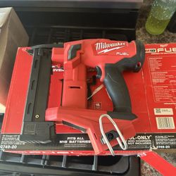 Milwaukee M18 Stapler & Battery