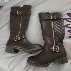 Girls Boots