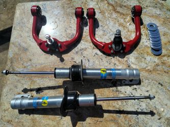 2005-2007 Jeep Grand Cherokee upper control arms and struts