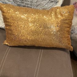Gold Speaking Pillow 