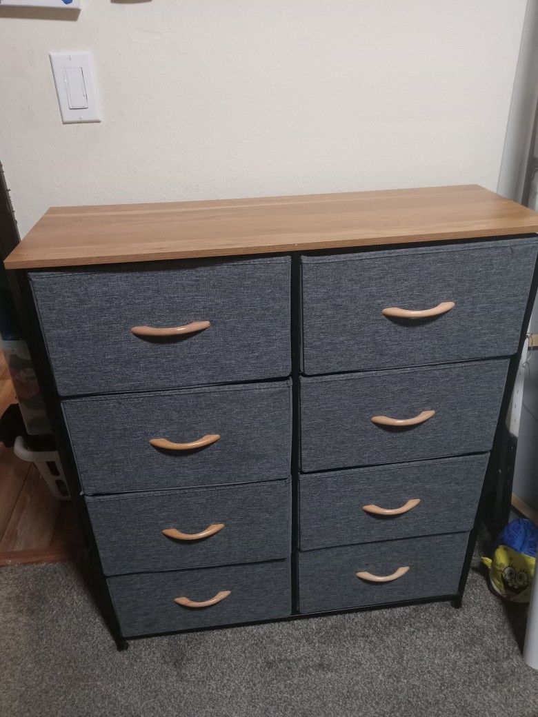 Canvas Dresser