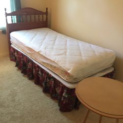 Single / Twin Size Bed