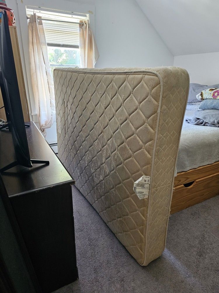 Full Size Mattress