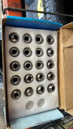 Toyota lug nuts 12x1.50