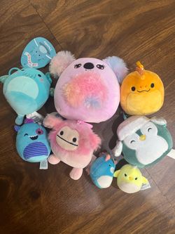 Squishmallows Plush Bundle – 8 Pieces