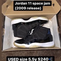 Jordan 11 Space Jams