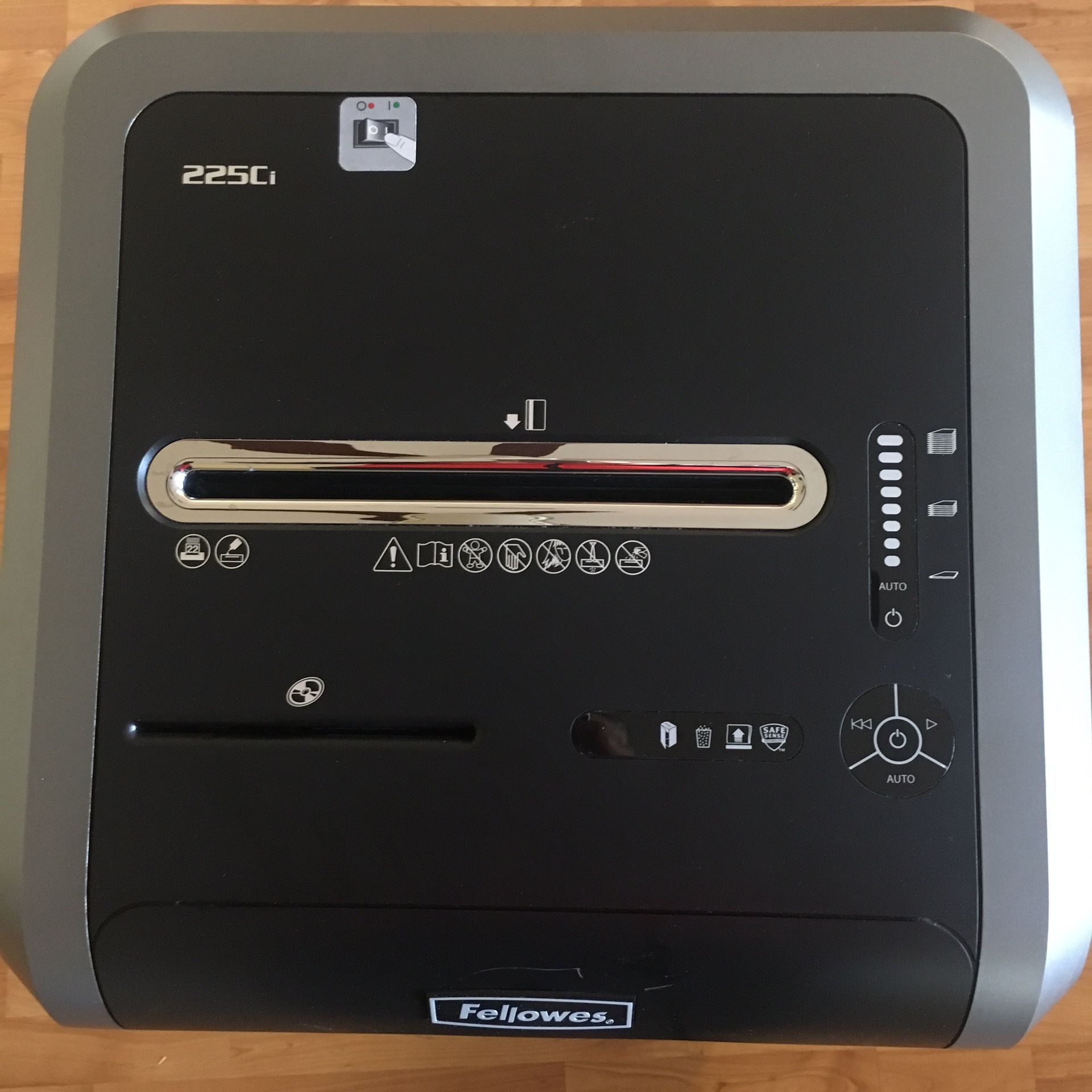 Fellowers 225CI shredder professional