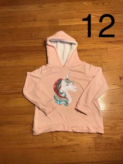 Unicorn sweatshirt like new size 12 girls super soft porch pick up