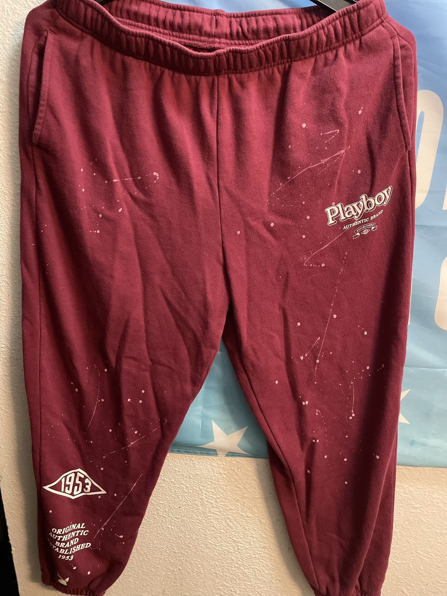 Playboy by Pacsun Womens L Maroon Logo Print Joggers