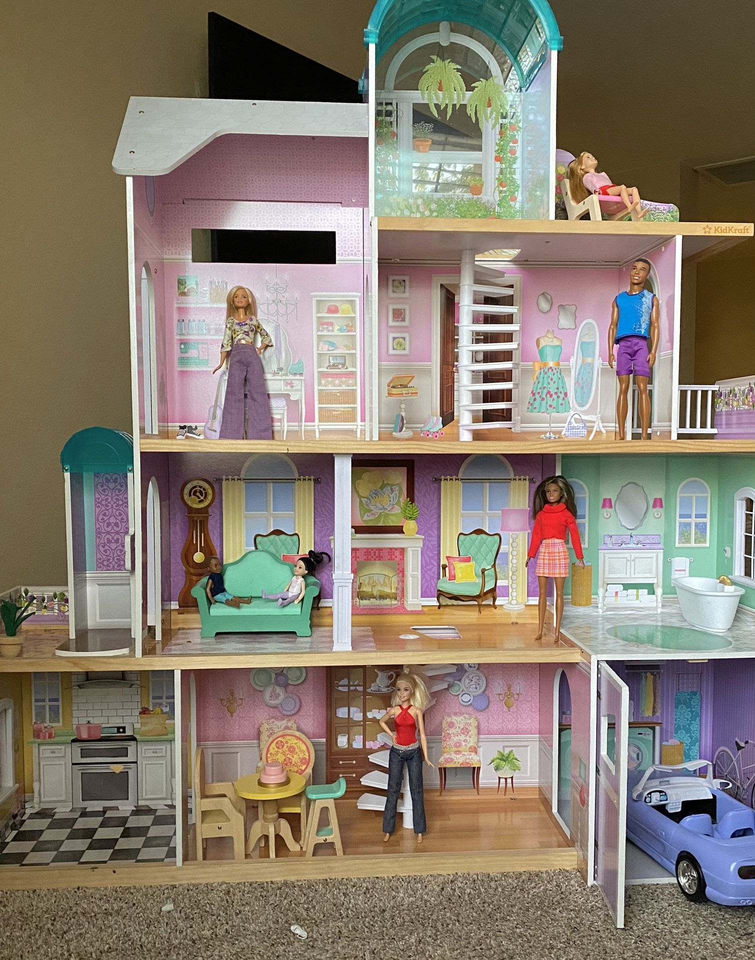 Barbie House With Accessories