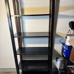 WOODEN BOOKSHELF 