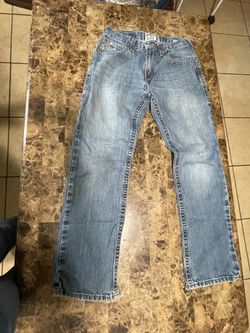 ARIAT size 30x32