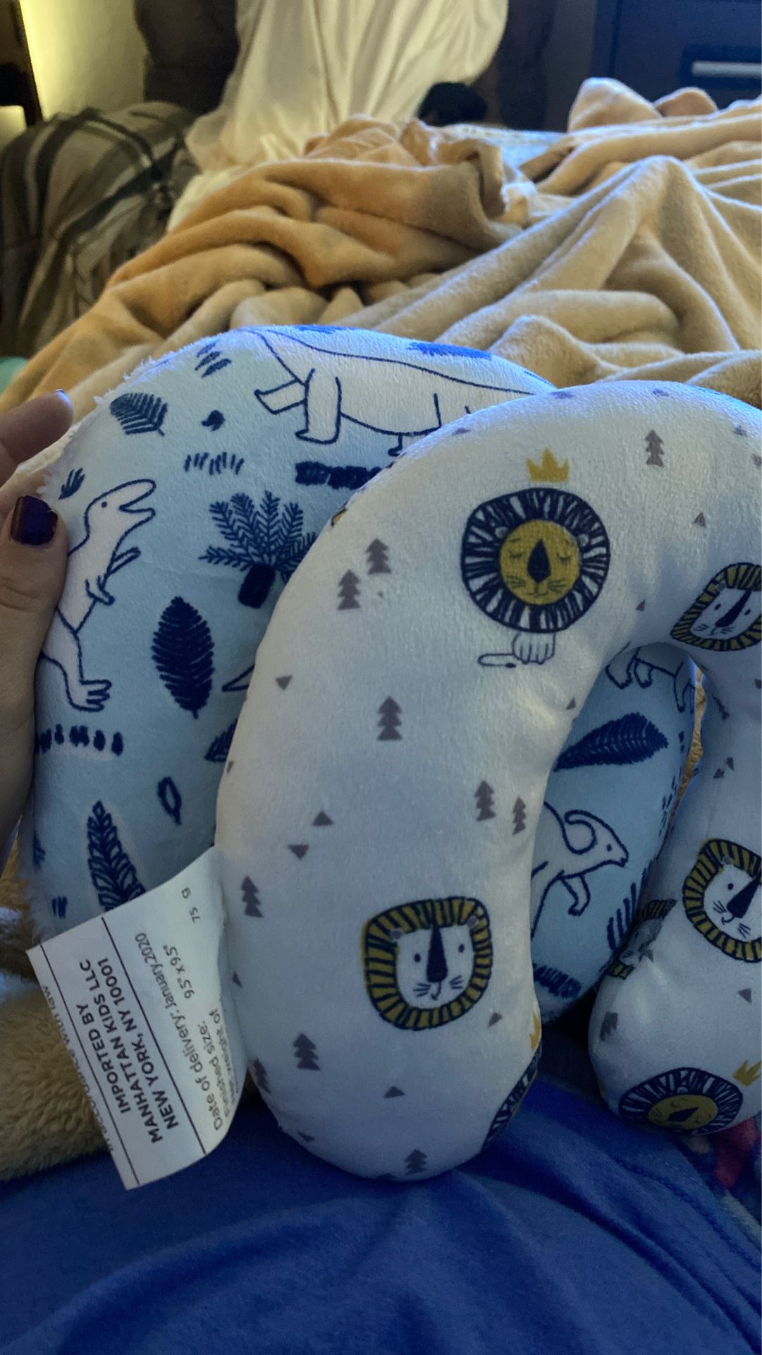 Baby neck pillows