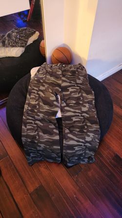 Camo Baggy Jeans