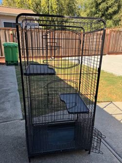 Pawhut small animal cage with removable trays