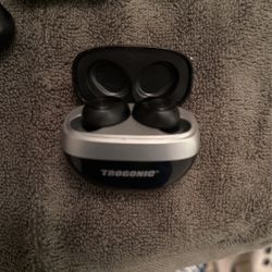 TROGONIC EARBUDS for Sale in Los Angeles CA OfferUp