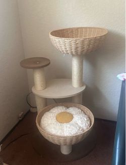Cat tree