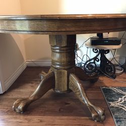 Xllnt  Quality Oak Round Table w Leaf