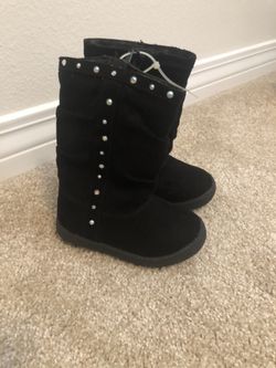 New girls boots