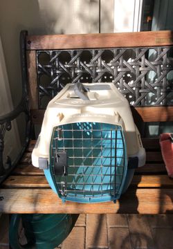 Small pet carrier