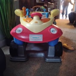 Bouncing Baby Car Seat Spins