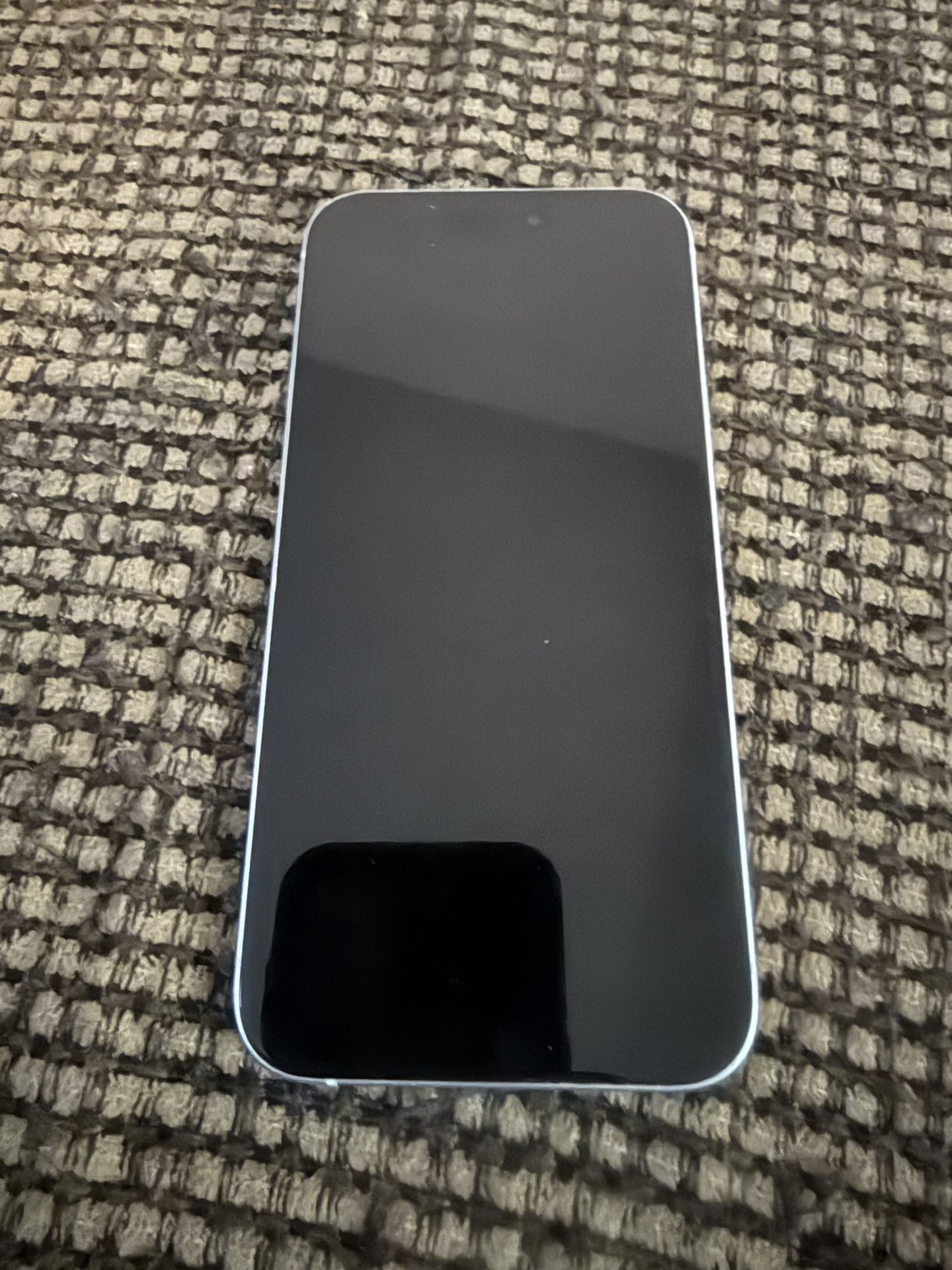 Verizon Carrier Locked iPhone 15 Plus
