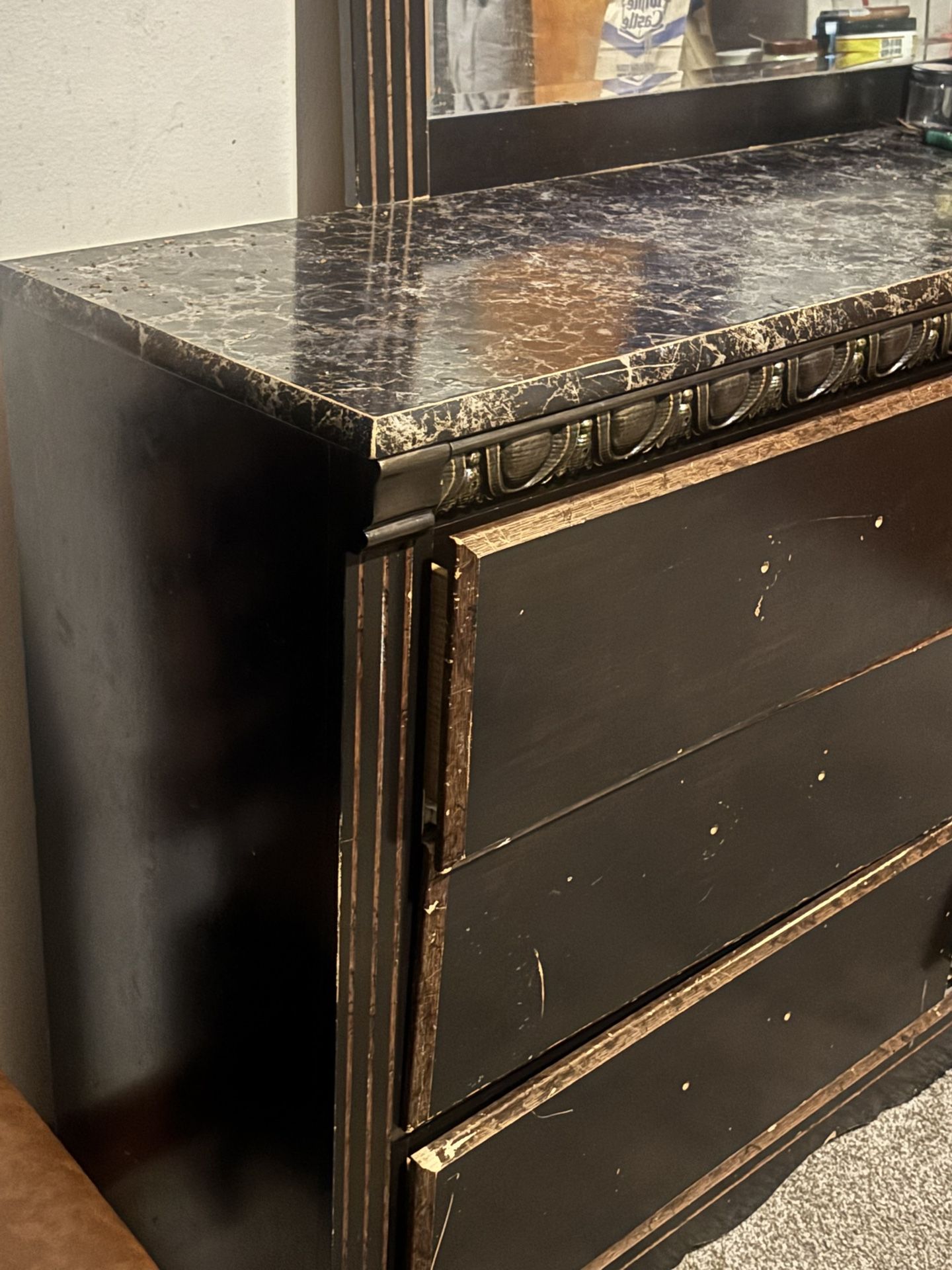 Bed Room Set with Matching Mirror