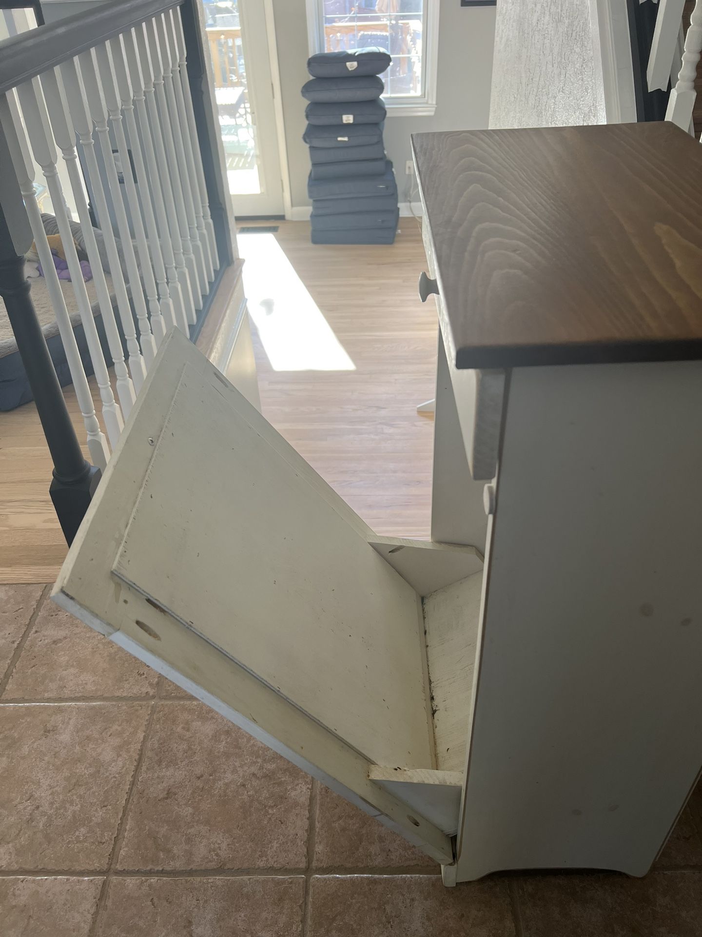 Trash Bin