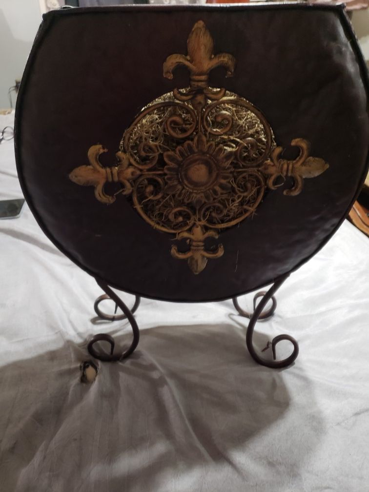 Metal planter