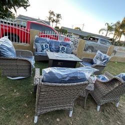 Brand New Patio Outdoor Furniture Set With Fire Pit 