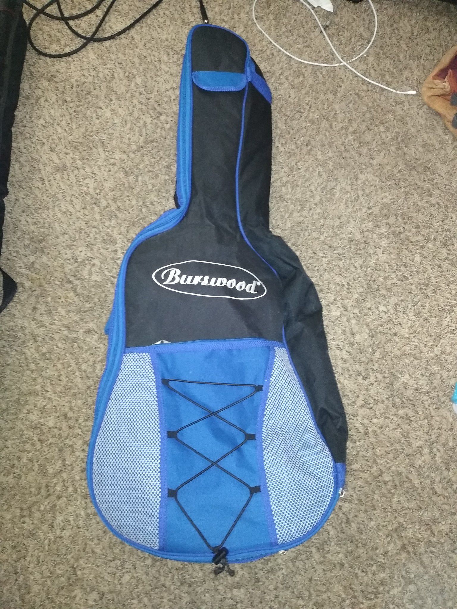 Acoustic guitar bag
