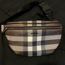 Burberry Cason Belt Bag