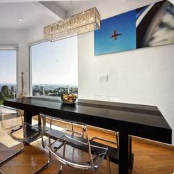 Beautiful solid wood 6-seat table