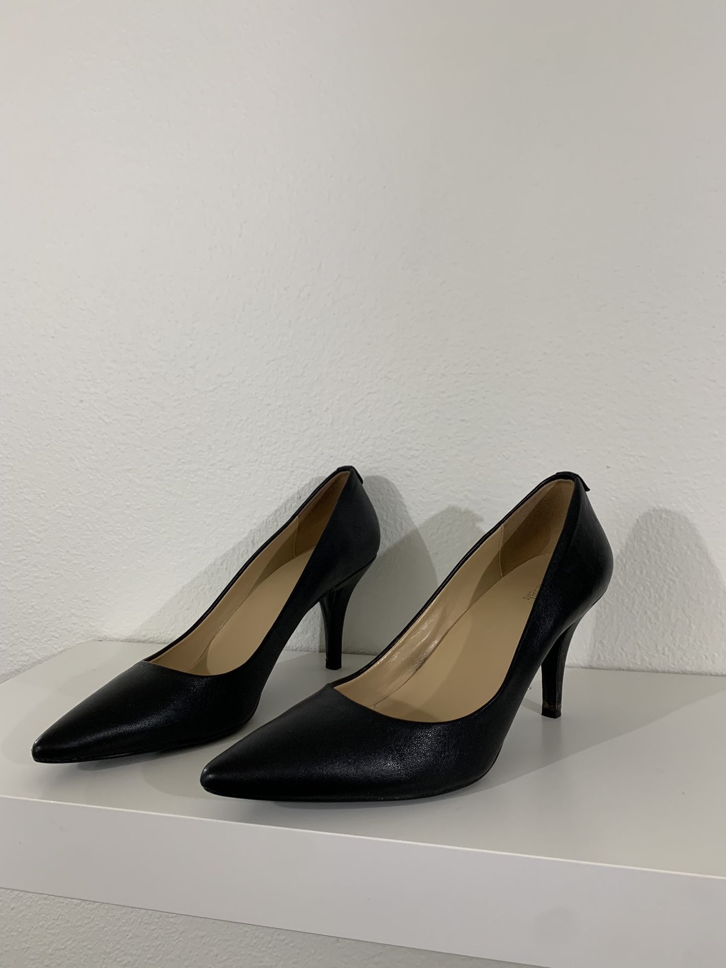 Michael Kors Black Leather Pointed Toe Heels – Size 11 M