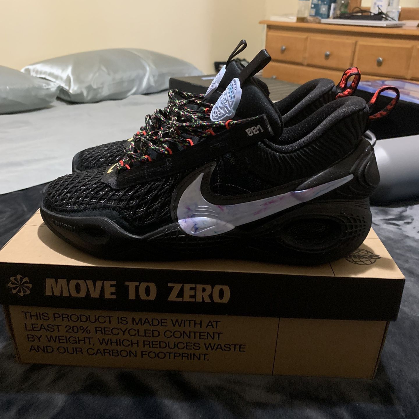 Nike Cosmic Unity ‘Ghost’ Amazon.com | Nike Mens Cosmic Unity 2 Basketball Shoes (Off  main image 2