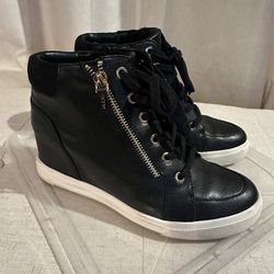 Aldo Hidden Wedge Fashion Sneakers Size 8