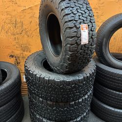 315/70R17 BF Goodrich Ko2 Full Tire Set