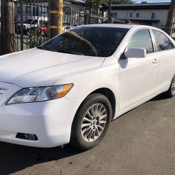 Toyota Camry 2007 L.E. Sedan Por 4 D