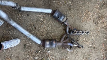 25-26 mustang 5.0 stock headers
