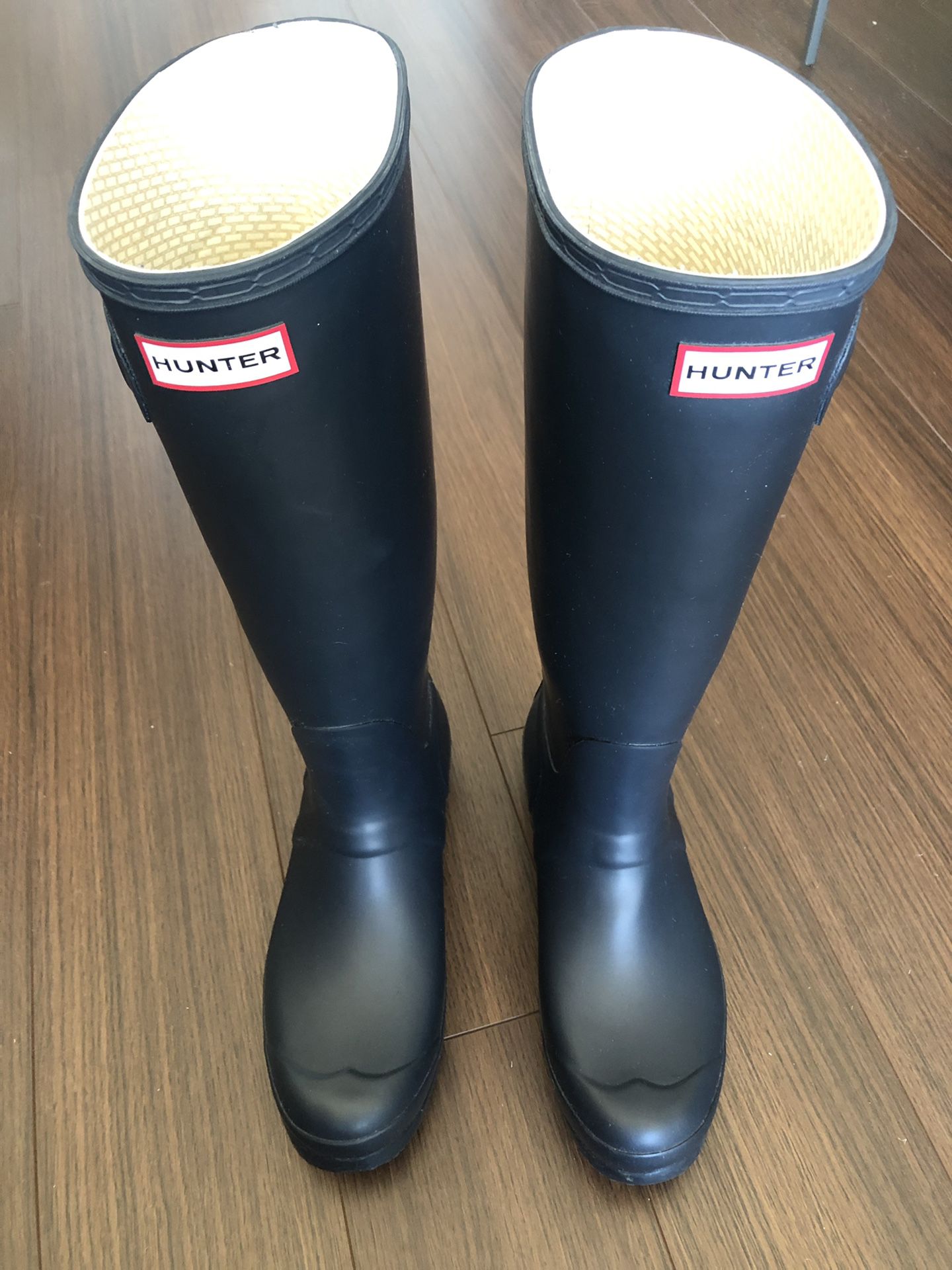 Hunter boots in navy
