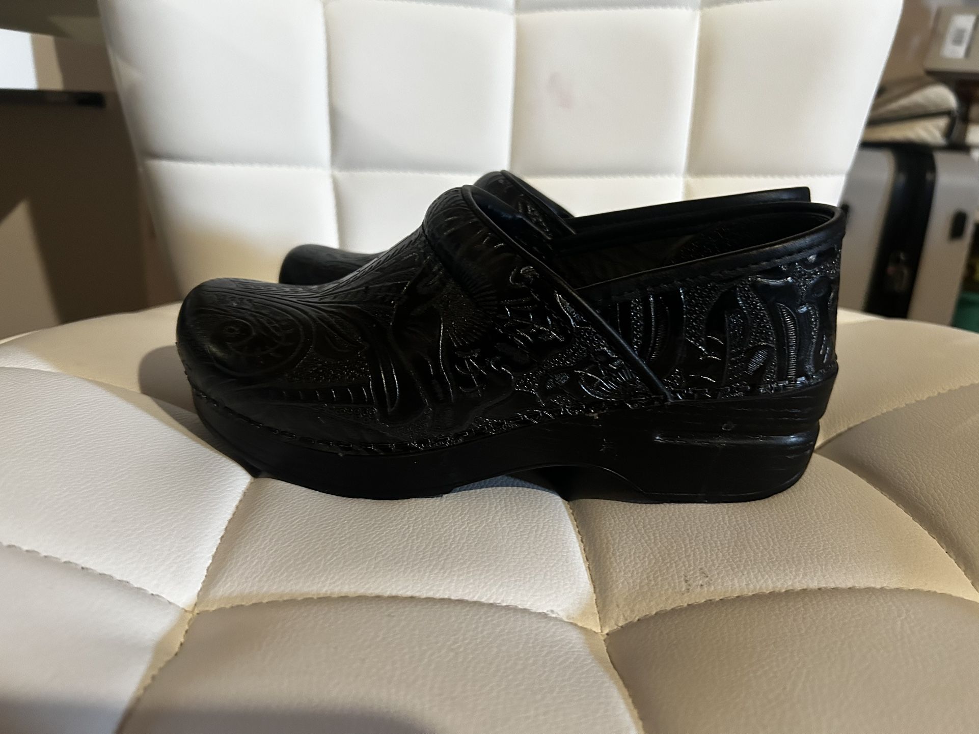 Dansko 35