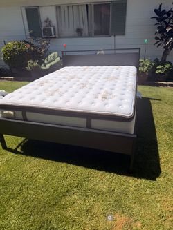 Queen Size Bed