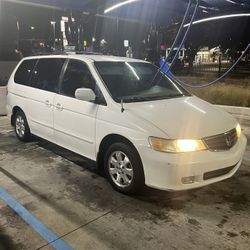 03 Honda Odyssey