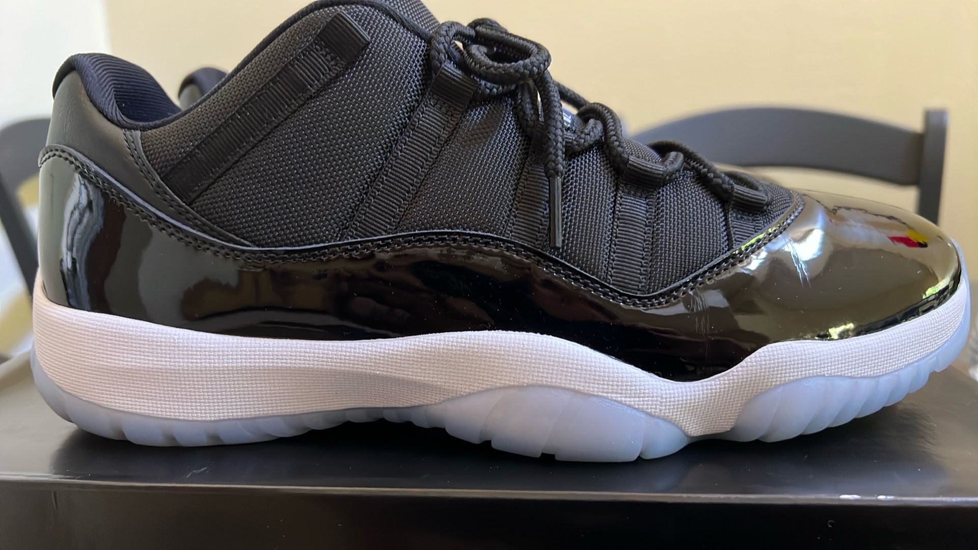 Air Jordan 11 Low “Space Jam”