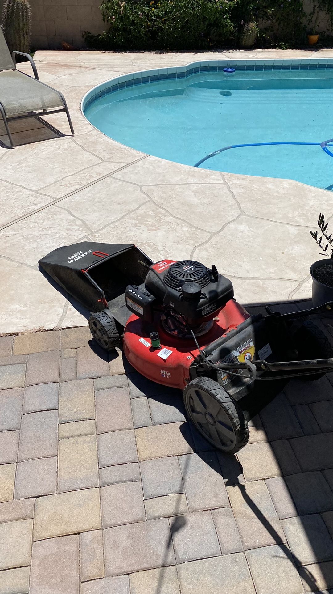 CRAFTSMAN M140 160-cc 21-in Gas Push Lawn Mower With Honda Engine